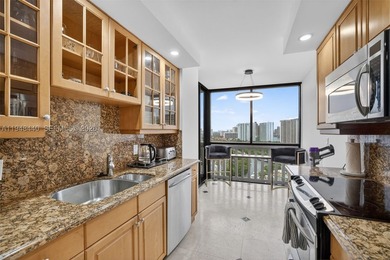 HIGH FLOOR 2 BED /2 BATH UNIT WITH TILE FLOORS THROUGHOUT - photo 23