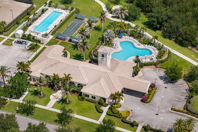Meticulously maintained pool villa located in the highly - photo 29