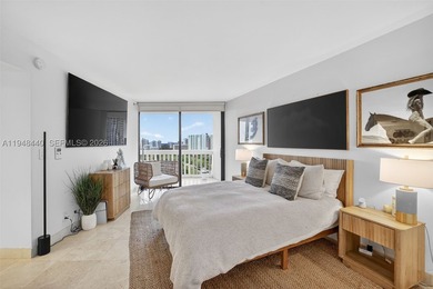 HIGH FLOOR 2 BED /2 BATH UNIT WITH TILE FLOORS THROUGHOUT - photo 30