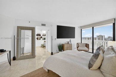 HIGH FLOOR 2 BED /2 BATH UNIT WITH TILE FLOORS THROUGHOUT - photo 31
