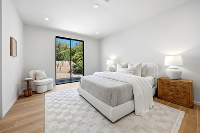 Welcome to elevated desert living in this stunning, reimagined - photo 32