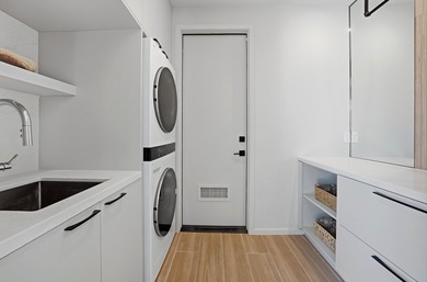 Welcome to elevated desert living in this stunning, reimagined - photo 36