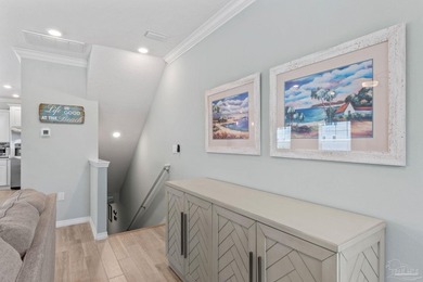 PRICE IMPROVEMENT ON THIS CORNER/END UNIT-TOWNHOME!! Experience - photo 8
