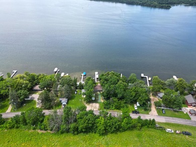 Nestled along the shores of beautiful Lake Francis, this - photo 38
