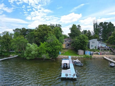 Nestled along the shores of beautiful Lake Francis, this - photo 48
