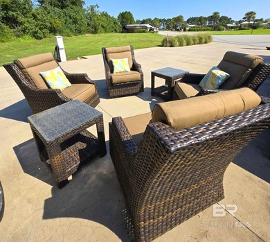 Luxury Class A (15 years or newer & 32' or greater in length) - photo 9