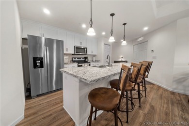 Lake of the Ozarks Condo For Sale in Lake Ozark Missouri