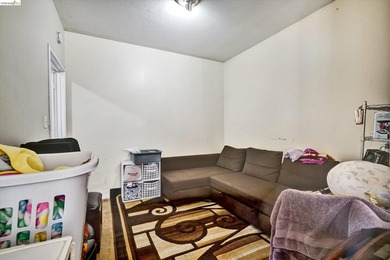 Welcome to 1390 and 1396 Highland Blvd, Hayward, CA 94542 - a - photo 16