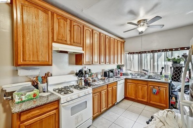 Welcome to 1390 and 1396 Highland Blvd, Hayward, CA 94542 - a - photo 35