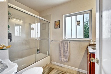 Welcome to 1390 and 1396 Highland Blvd, Hayward, CA 94542 - a - photo 38