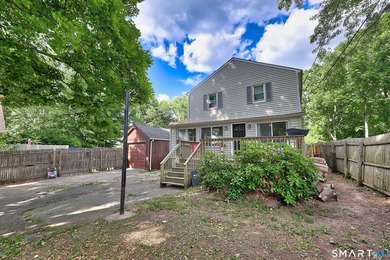 Welcome to East Lake Street at Highland Lake, where privacy - photo 2