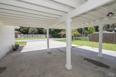 Move In Ready, one level, 2083 sq ft. brick home with 4 Bedrooms - photo 9