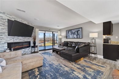 Lake of the Ozarks Condo For Sale in Lake Ozark Missouri