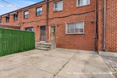 Welcome to this 2-bedroom, 3.5-bath home located in Brooklyn - photo 13