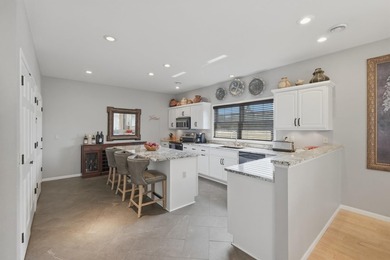 Showings begin 7/23. Opportunities like this don't come along - photo 20