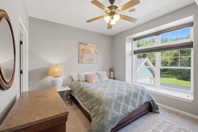 Showings begin 7/23. Opportunities like this don't come along - photo 32
