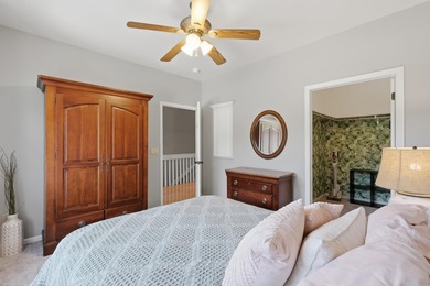Showings begin 7/23. Opportunities like this don't come along - photo 34