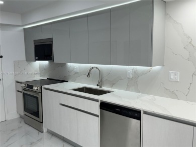 Lake Condo For Sale in Aventura, Florida
