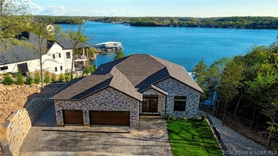 Lake of the Ozarks Home For Sale in Villages Missouri