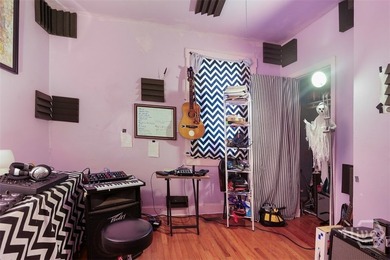 HAVE YOU BEEN LOOKING FOR A DUPLEX WHERE YOU CAN LIVE IN ONE - photo 11