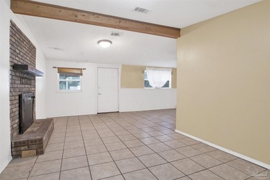 Opportunity awaits with this 3-bedroom, 1-bath home with a - photo 4