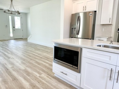New Construction | 4 Bedrooms | Dual Primary Suites | No HOA | - photo 15