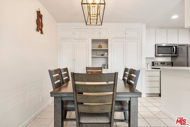 Spacious and well-located condo offering an exceptional - photo 17