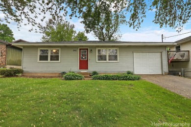 Lake Home Sale Pending in Mchenry, Illinois