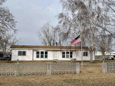 Columbia River - Klickitat County Home For Sale in Plymouth Washington