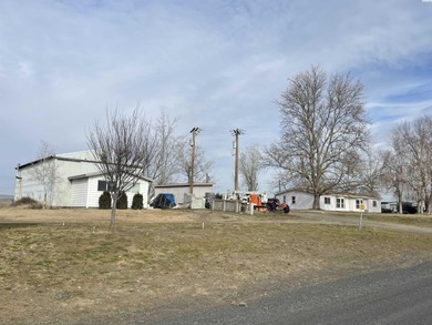 Columbia River Home For Sale in Plymouth Washington