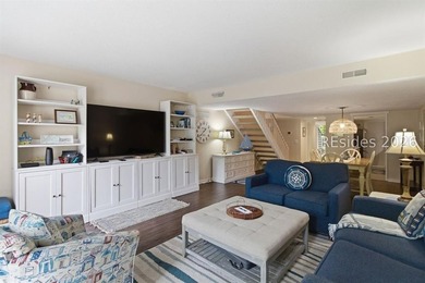 Beautifully furnished and updated 2 bedroom, 2.5 bath villa in - photo 13