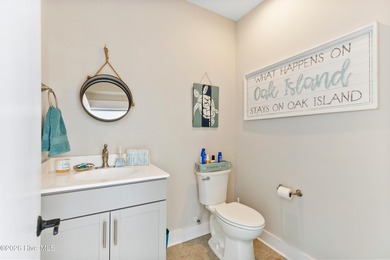 COASTAL CHARM and WATERWAY VIEWS!! This fully furnished beach