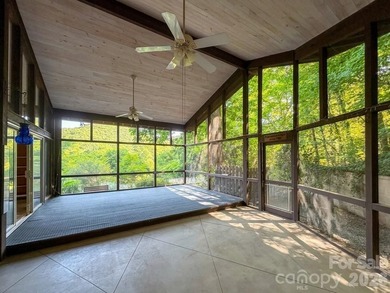 In 1971, this house was FABULOUS - and Tryon was historic. This - photo 6