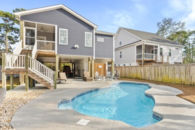 COASTAL CHARM and WATERWAY VIEWS!! This fully furnished beach