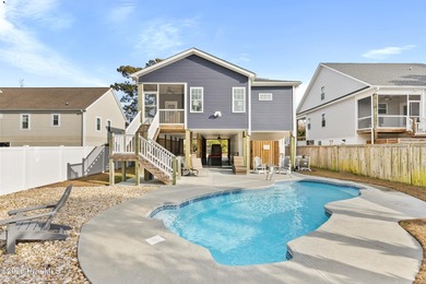 COASTAL CHARM and WATERWAY VIEWS!! This fully furnished beach