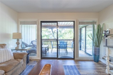 Ready to live the Lake Life? This fully renovated, move-in ready - photo 6
