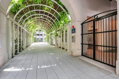 Welcome to urban sophistication in the heart of Downtown West - photo 26