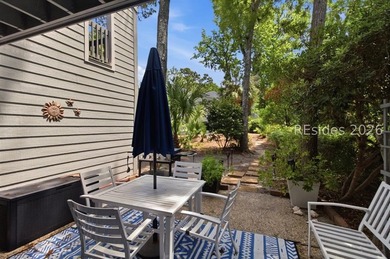 Beautifully furnished and updated 2 bedroom, 2.5 bath villa in - photo 29