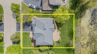 Gracefully positioned to capture tranquil water views located in - photo 6