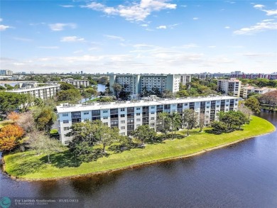 Lake Condo For Sale in Pompano Beach, Florida