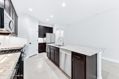 PANGEA PARK LAKEFRONT GEM IN WEST VIERA! Stunning 4-bedroom, 2 - photo 14