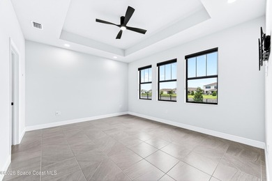 PANGEA PARK LAKEFRONT GEM IN WEST VIERA! Stunning 4-bedroom, 2 - photo 24