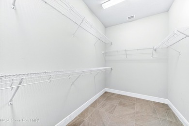 PANGEA PARK LAKEFRONT GEM IN WEST VIERA! Stunning 4-bedroom, 2 - photo 29