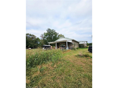 (private lake, pond, creek) Home For Sale in Huntington Arkansas