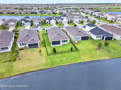 PANGEA PARK LAKEFRONT GEM IN WEST VIERA! Stunning 4-bedroom, 2 - photo 42