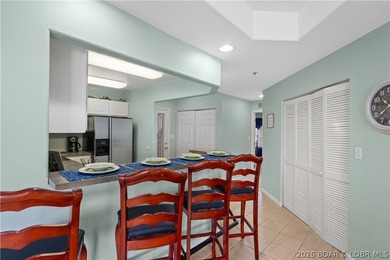 Enjoy easy lake living from this well-maintained, fully - photo 9