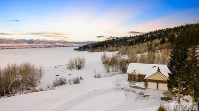 Set beneath the towering Big Hole Mountains, this 292-acre - photo 23