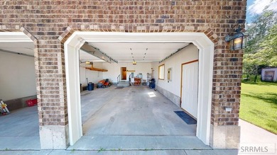 Set beneath the towering Big Hole Mountains, this 292-acre - photo 55