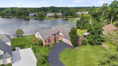 Softwater Lake Home For Sale in Clarkston Michigan