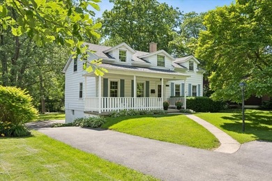 (private lake, pond, creek) Home Active Under Contract in Glenview Illinois